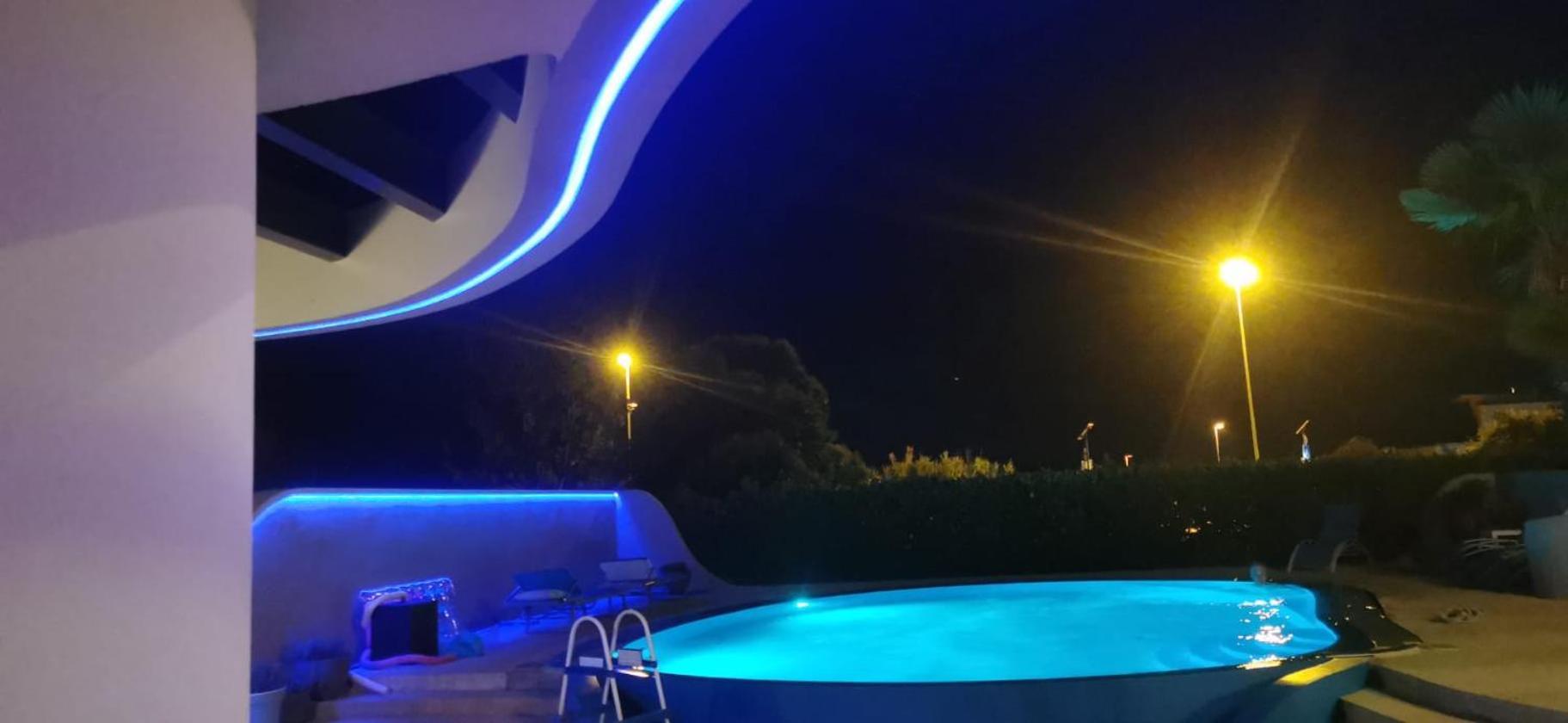 Villa Elke Maria With Overflow Pool And Hydromassage Novigrad Istria Εξωτερικό φωτογραφία